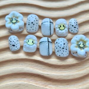 Smiley Bloom - Image 3